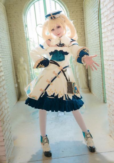大胸女被c