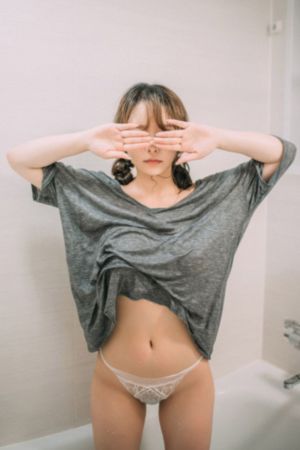 军舰上的女兵在线