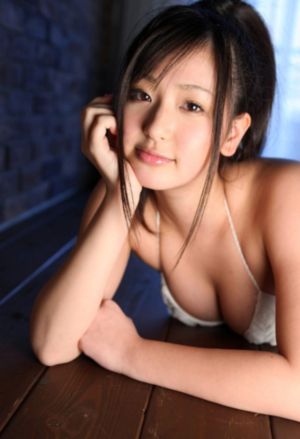 女鸨安电影