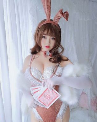 欧美寡妇性猛交xxx片