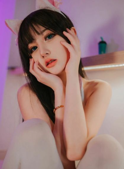 美女老板的贴身男保镖短剧