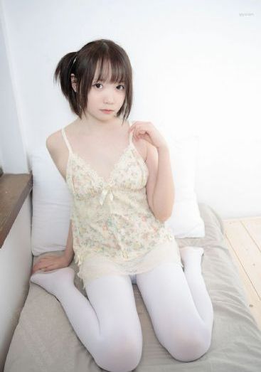 丰满继母