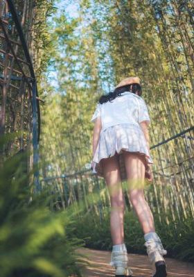 电影年轻的嫂子